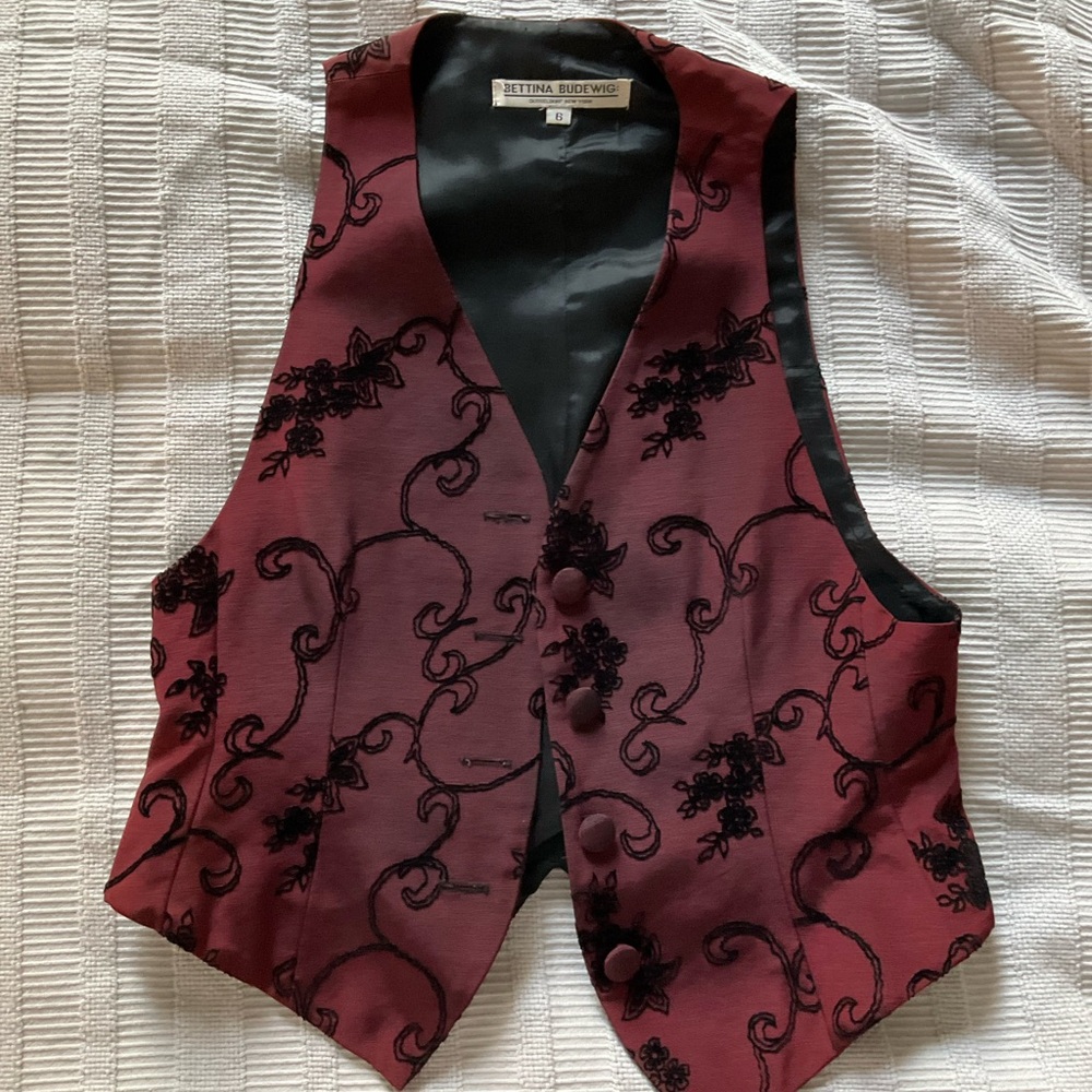 Bettina Budewig vintage Burgundy Embroidered Women's Vest